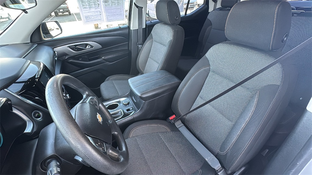 2018 Chevrolet Traverse LS photo 21