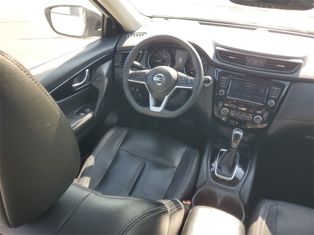 2019 Nissan Rogue SL photo 14