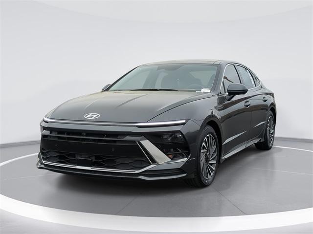2025 Hyundai Sonata Hybrid