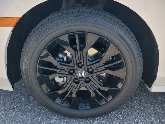 2026 Honda Odyssey photo 8