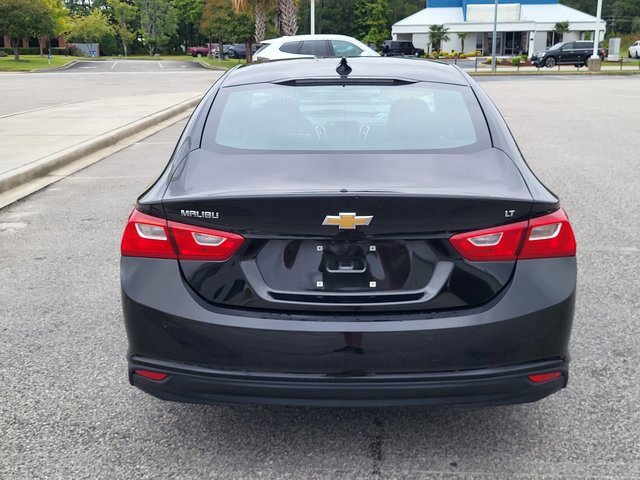 2024 Chevrolet Malibu 1LT photo 3