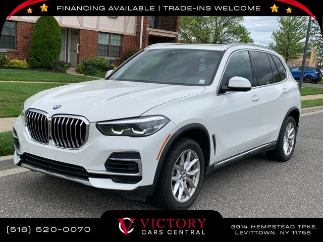 2022 BMW X5 40i's photo