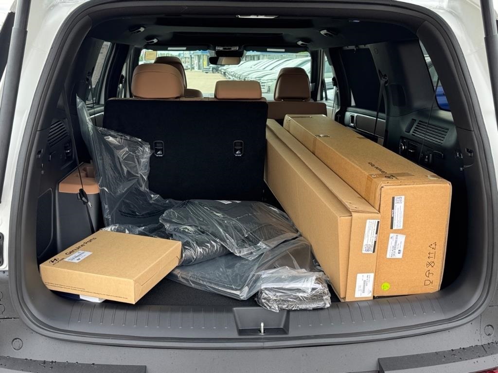 2026 Hyundai Santa Fe Limited photo 4