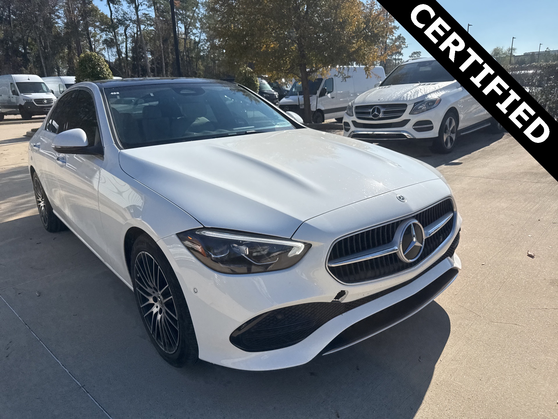 2025 Mercedes-Benz C-Class Sedan C 300's photo