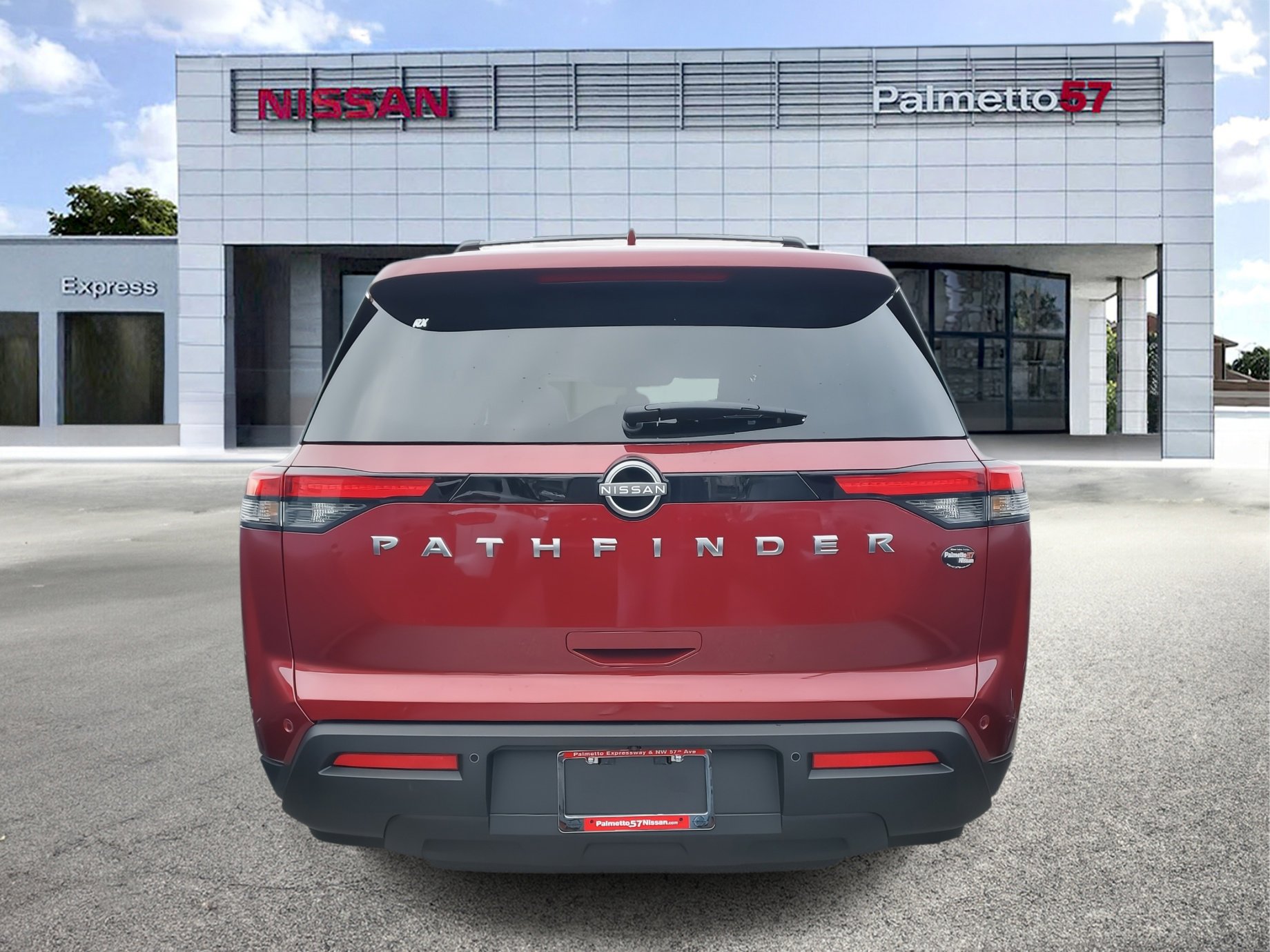 2025 Nissan Pathfinder SV photo 2