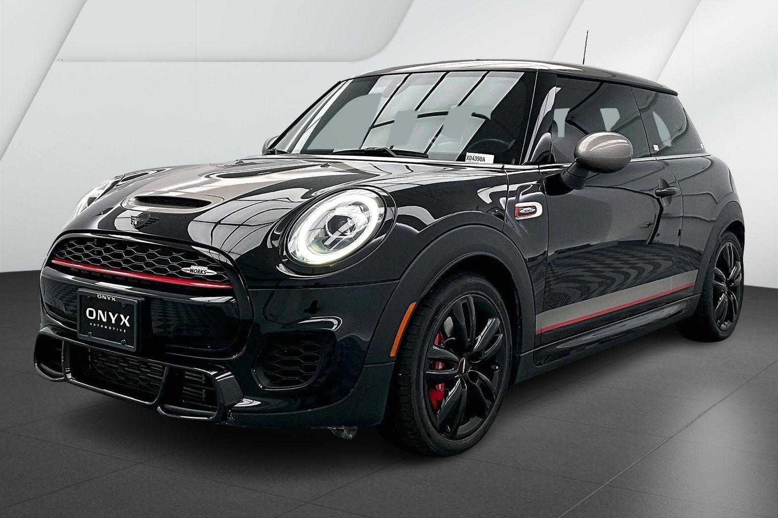 2019 MINI Hardtop 2 Door John Cooper Works's photo