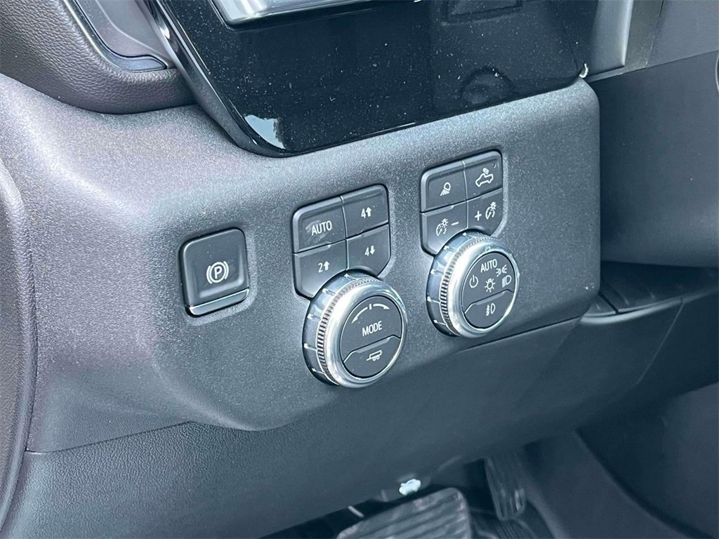2026 Gmc Sierra 1500 SLT photo 22