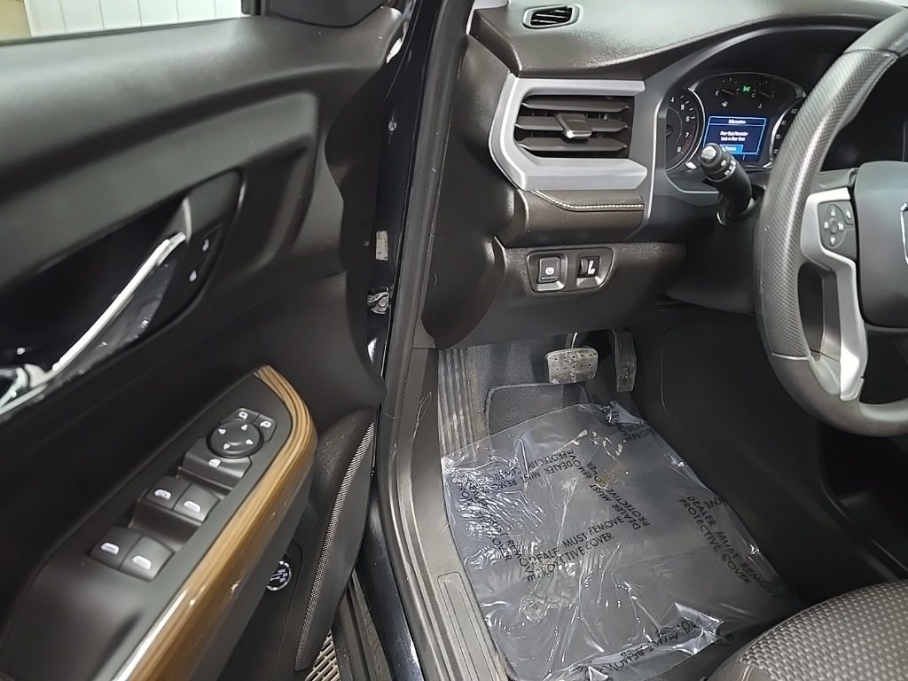 2023 Gmc Acadia SLE photo 24
