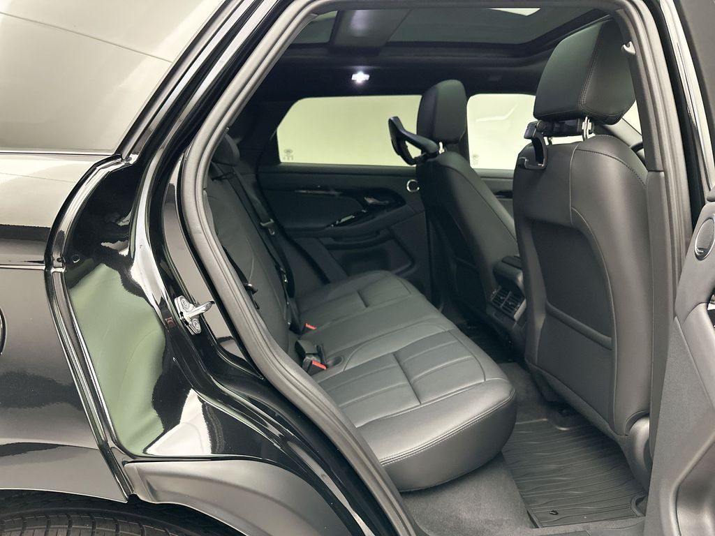 2026 Land Rover Range Rover Evoque S photo 7