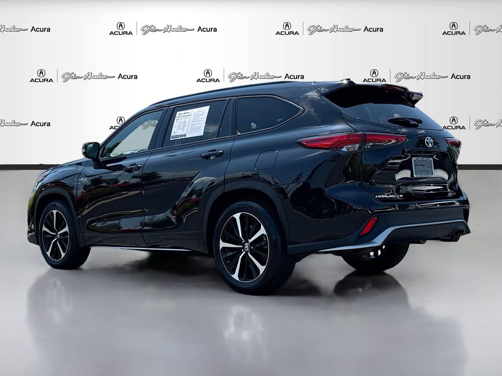2022 Toyota Highlander XSE photo 4