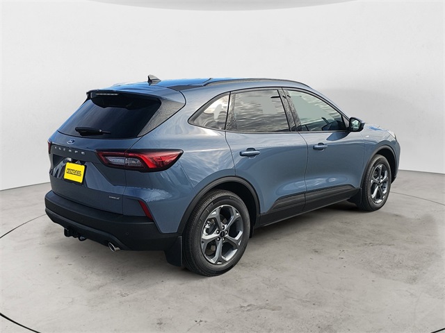 2025 Ford Escape Hybrid ST-Line Select photo 5