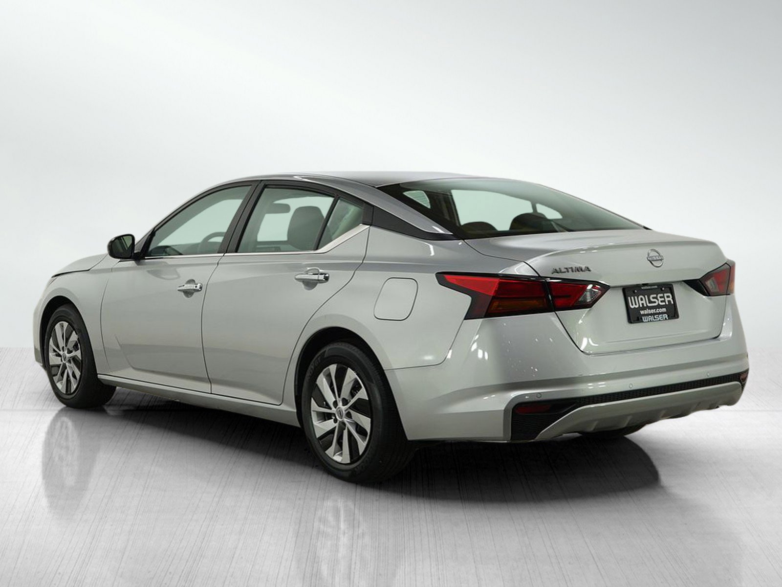 2024 Nissan Altima 2.5 S photo 2