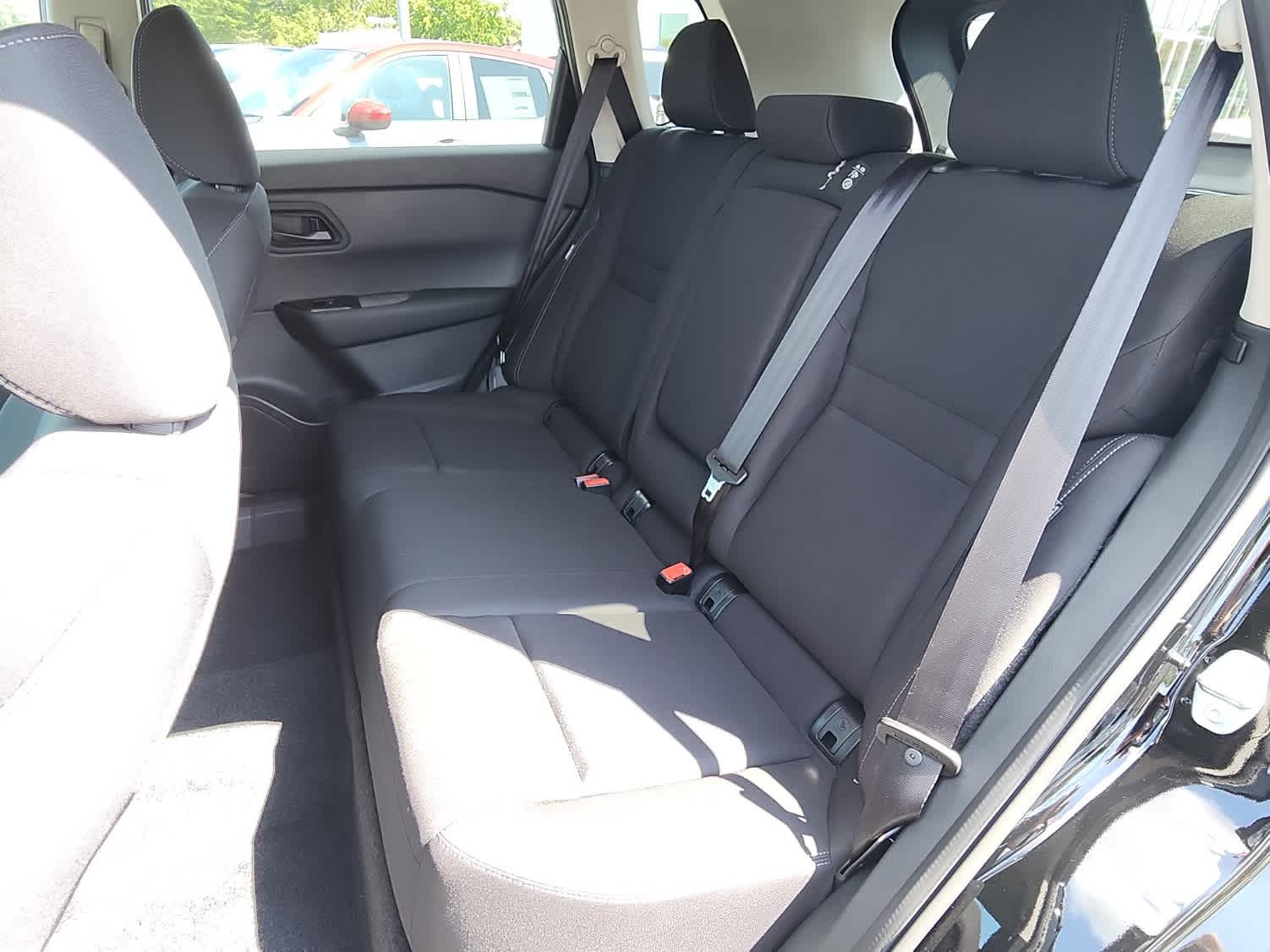 2026 Nissan Rogue S AWD photo 4