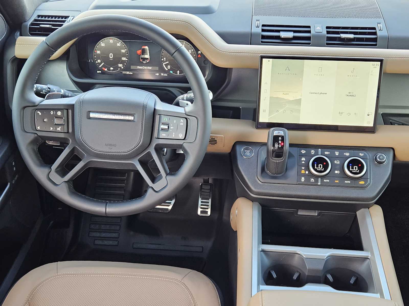 2025 Land Rover Defender 130 V8 photo 26