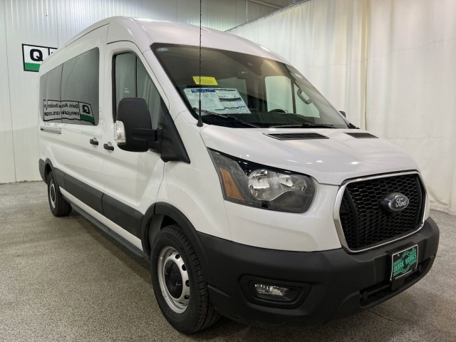 2025 Ford Transit Passenger Wagon XL