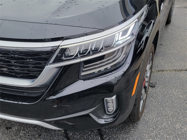 2023 Kia Seltos SX photo 9