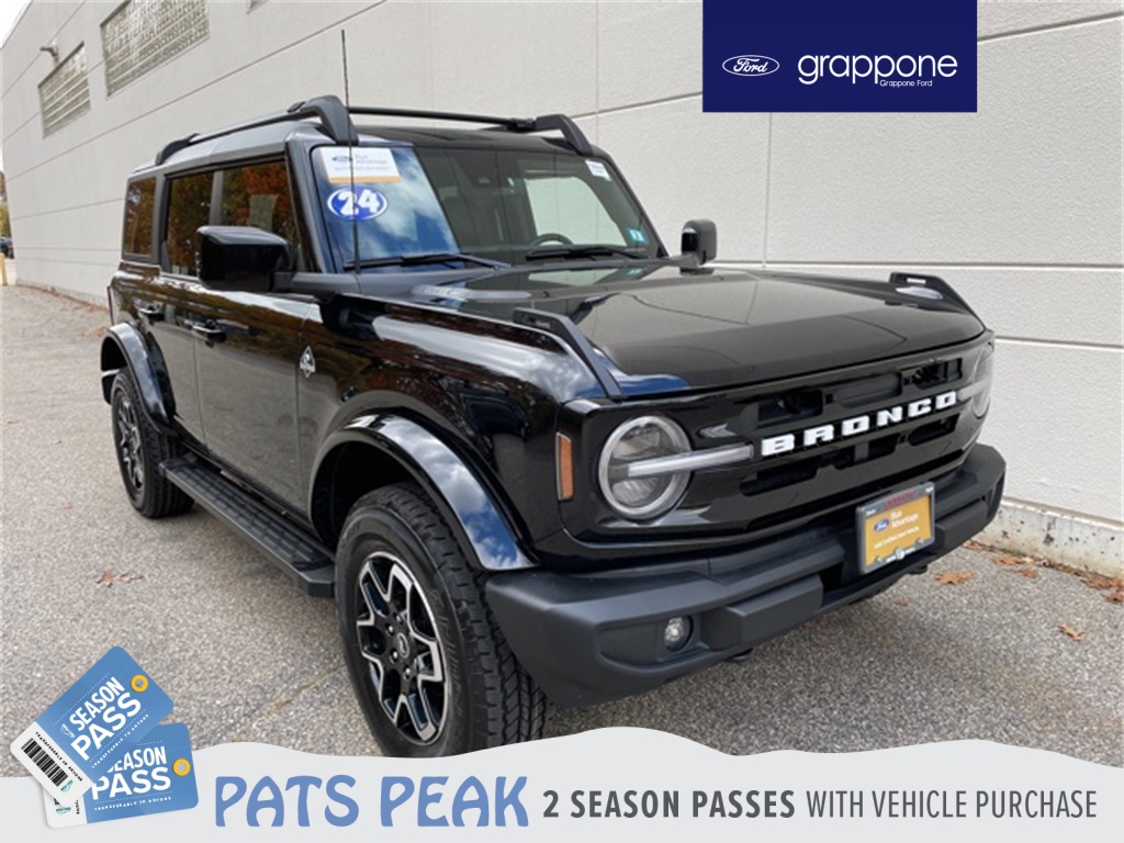 2024 Ford Bronco 4-Door Outer Banks's photo