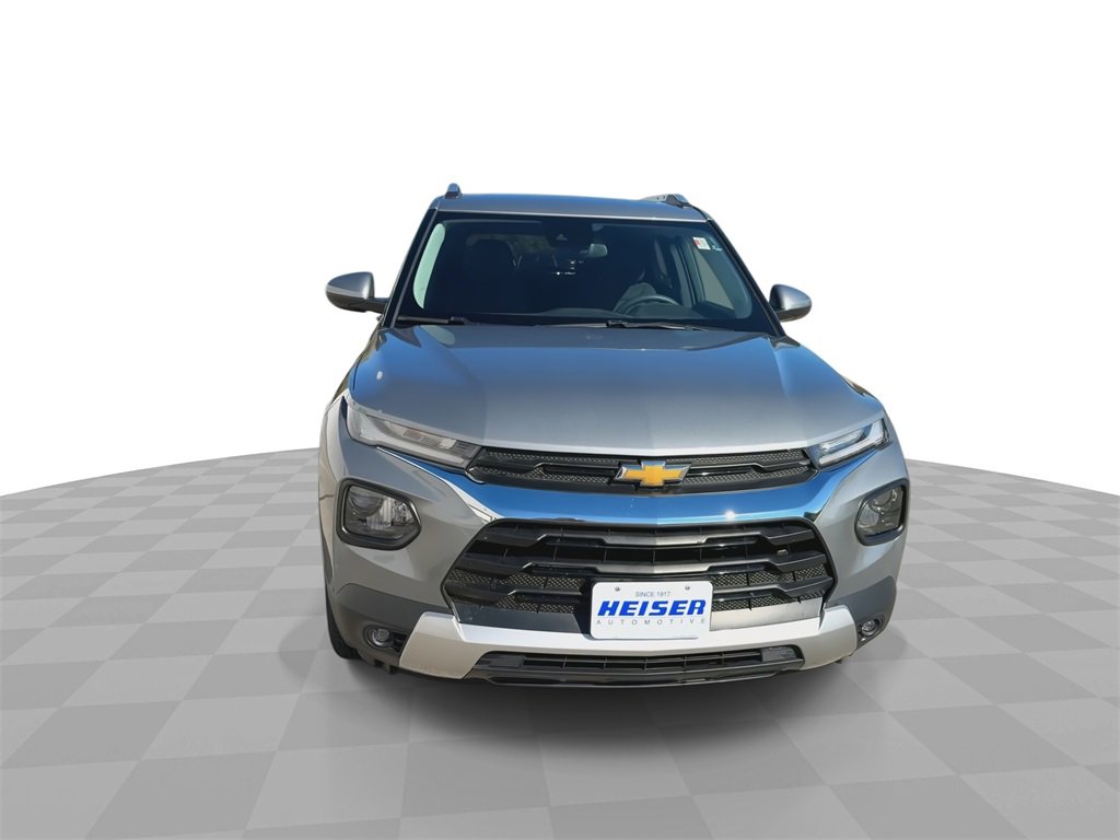 2023 Chevrolet Trailblazer LT photo 3