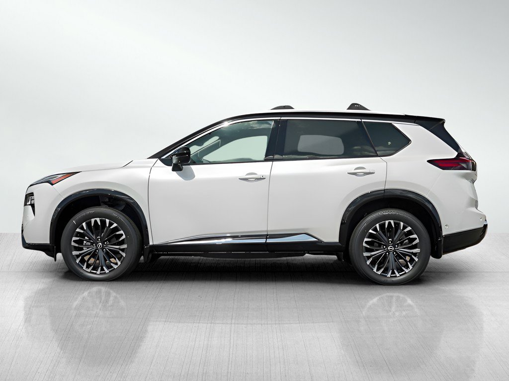 2025 Nissan Rogue Platinum photo 3