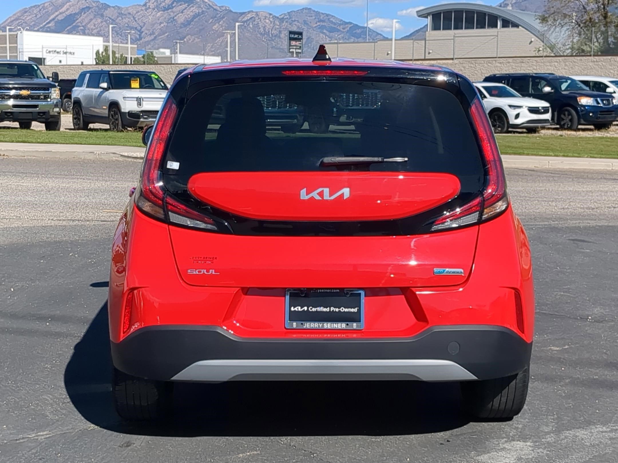 2023 Kia Soul EX photo 3