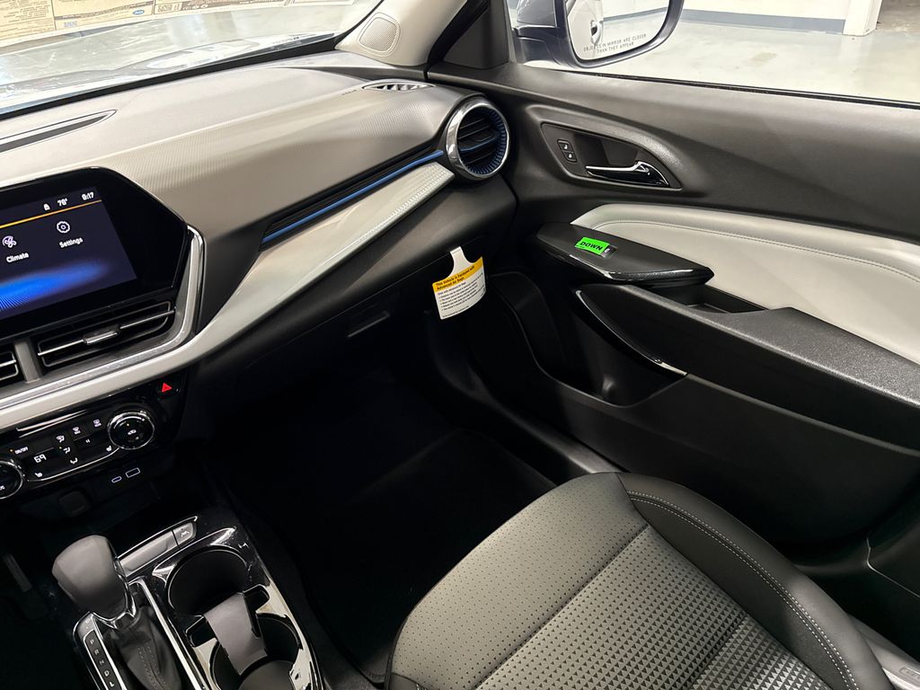 2026 Chevrolet Trax photo 24