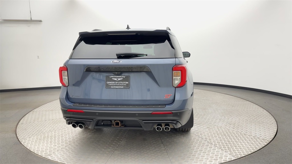 2021 Ford Explorer ST photo 3