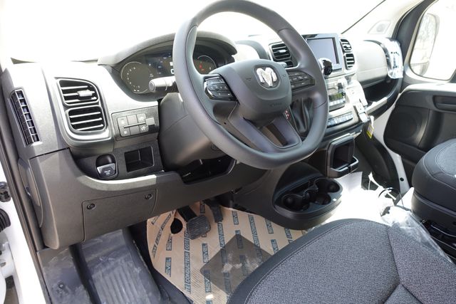 2025 Ram ProMaster 2500 photo 4