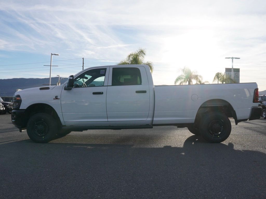 New 2026 Bright White Clear-Coat Exterior Paint RAM Tradesman image 6