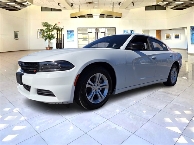 2023 Dodge Charger SXT photo 3