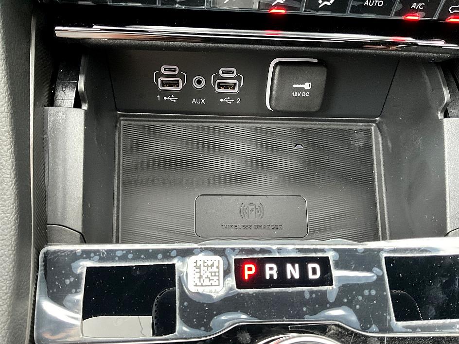 2025 Jeep Grand Cherokee Laredo Altitude photo 26