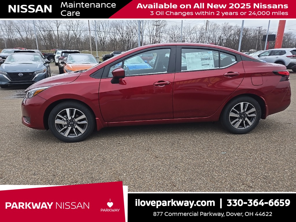 2025 Nissan Versa SV photo 4