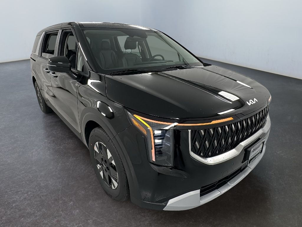 2026 Kia Carnival LXS's photo