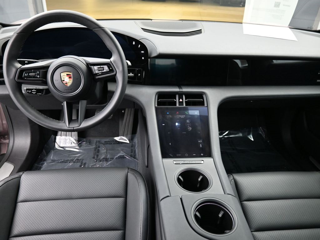 2022 Porsche Taycan 4S photo 5