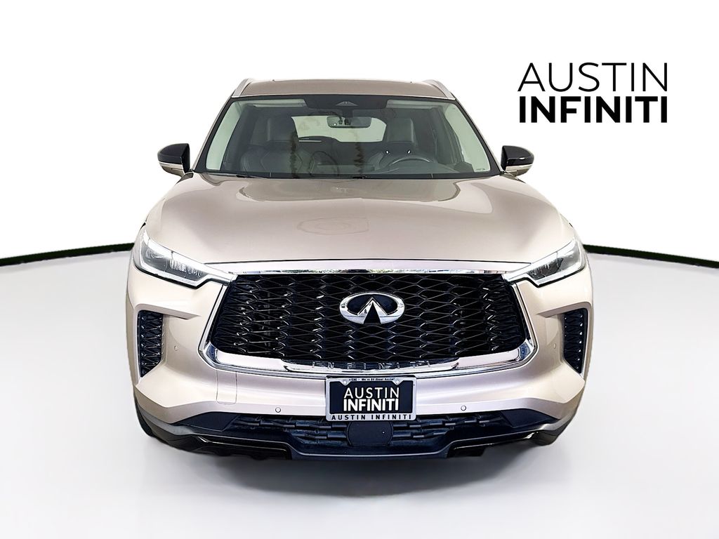 2023 Infiniti QX60 Luxe photo 2