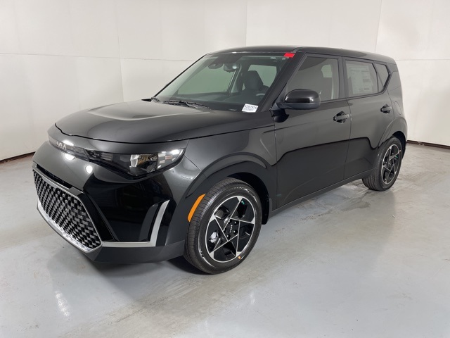 2025 Kia Soul EX photo 3