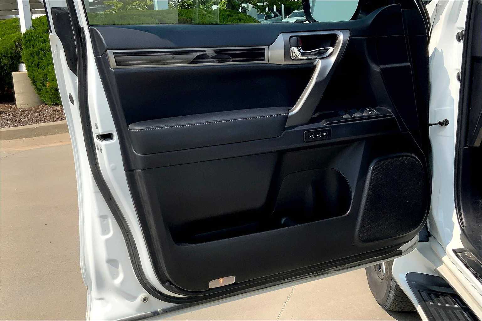 2023 Lexus GX 460 Premium photo 20