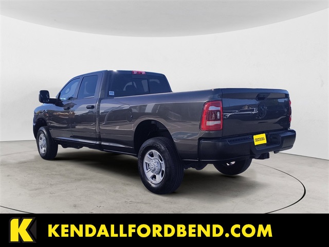 2024 Ram 3500 Tradesman photo 3