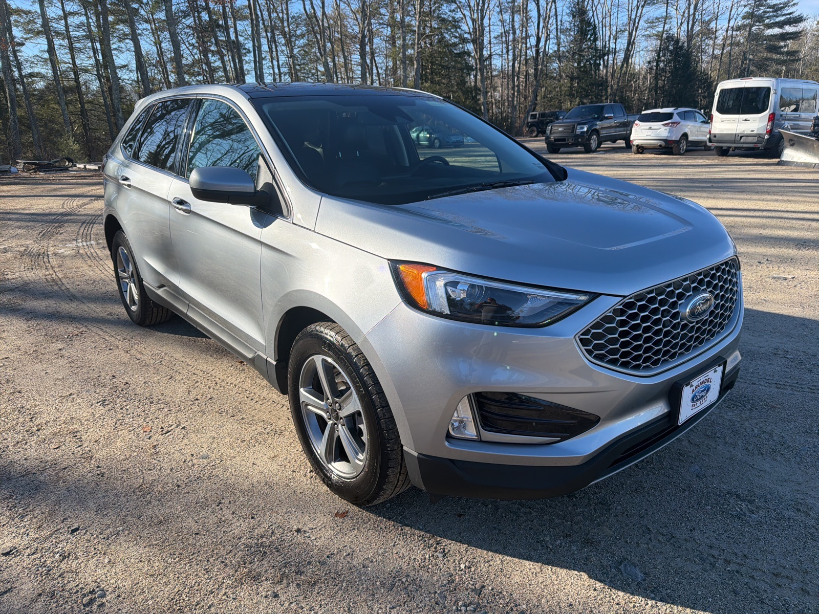 2024 Ford Edge SEL's photo