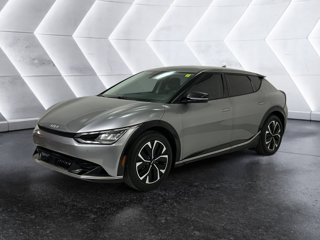 2022 Kia EV6 Wind photo 3