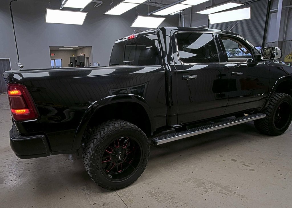 2019 Ram 1500 Laramie photo 4