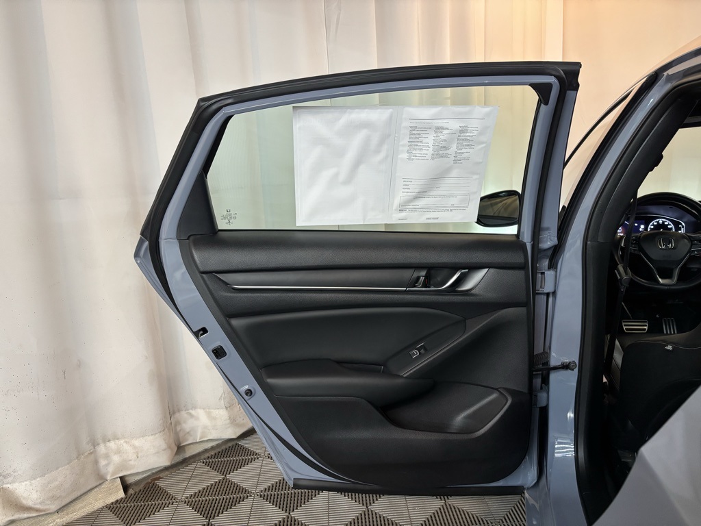 2022 Honda Accord Sport SE photo 19