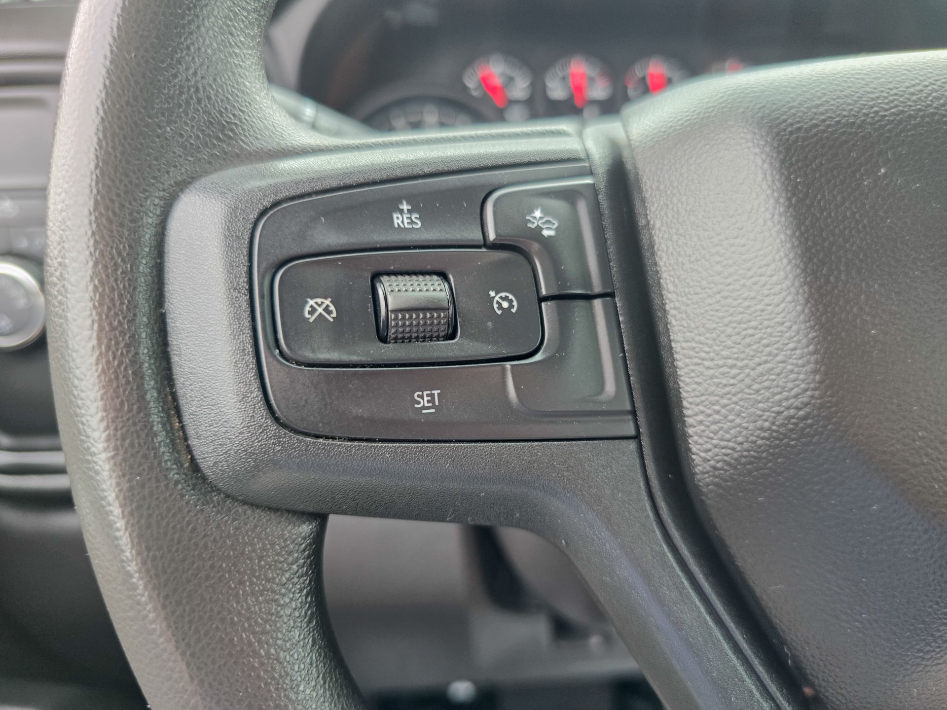 2024 Chevrolet Silverado 1500 photo 32