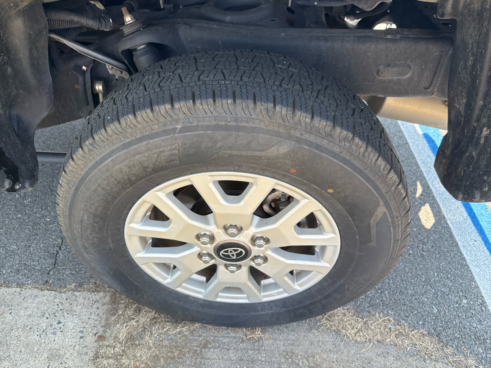 2024 Toyota Tacoma SR5 photo 4