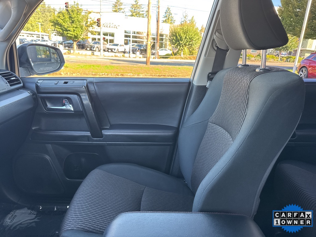 2024 Toyota 4Runner SR5 photo 26