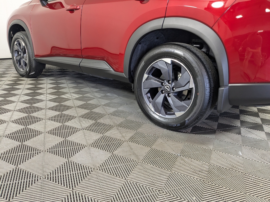 2026 Nissan Rogue SV photo 3