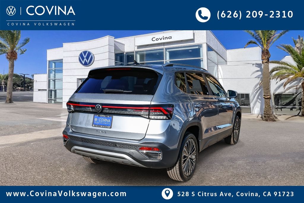 2025 Volkswagen Taos SE photo 4