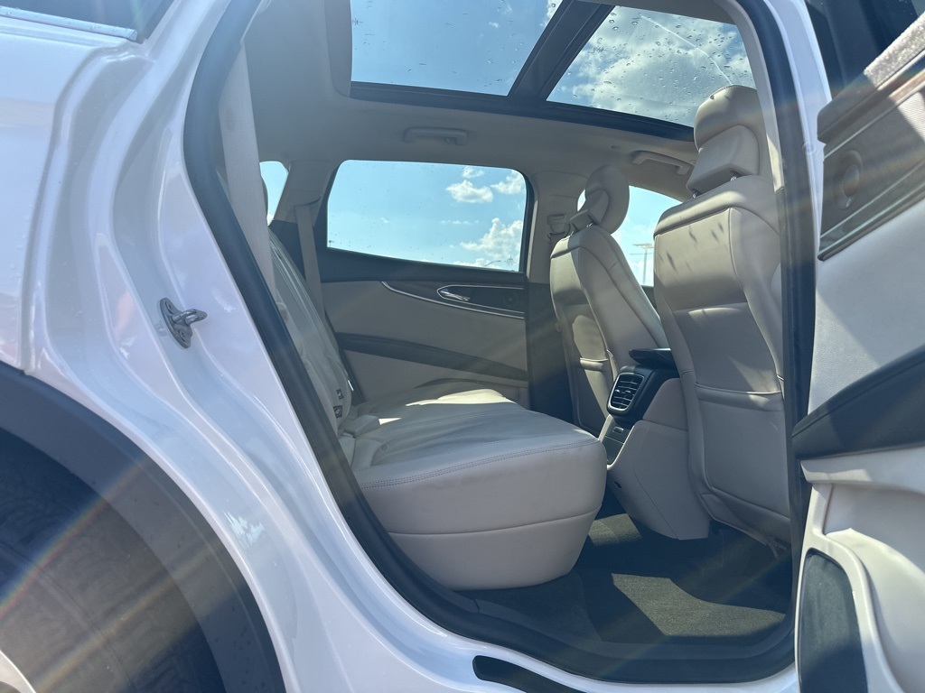 2019 Lincoln Nautilus Reserve photo 34