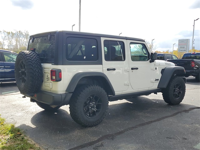 2024 Jeep Wrangler Willys photo 4