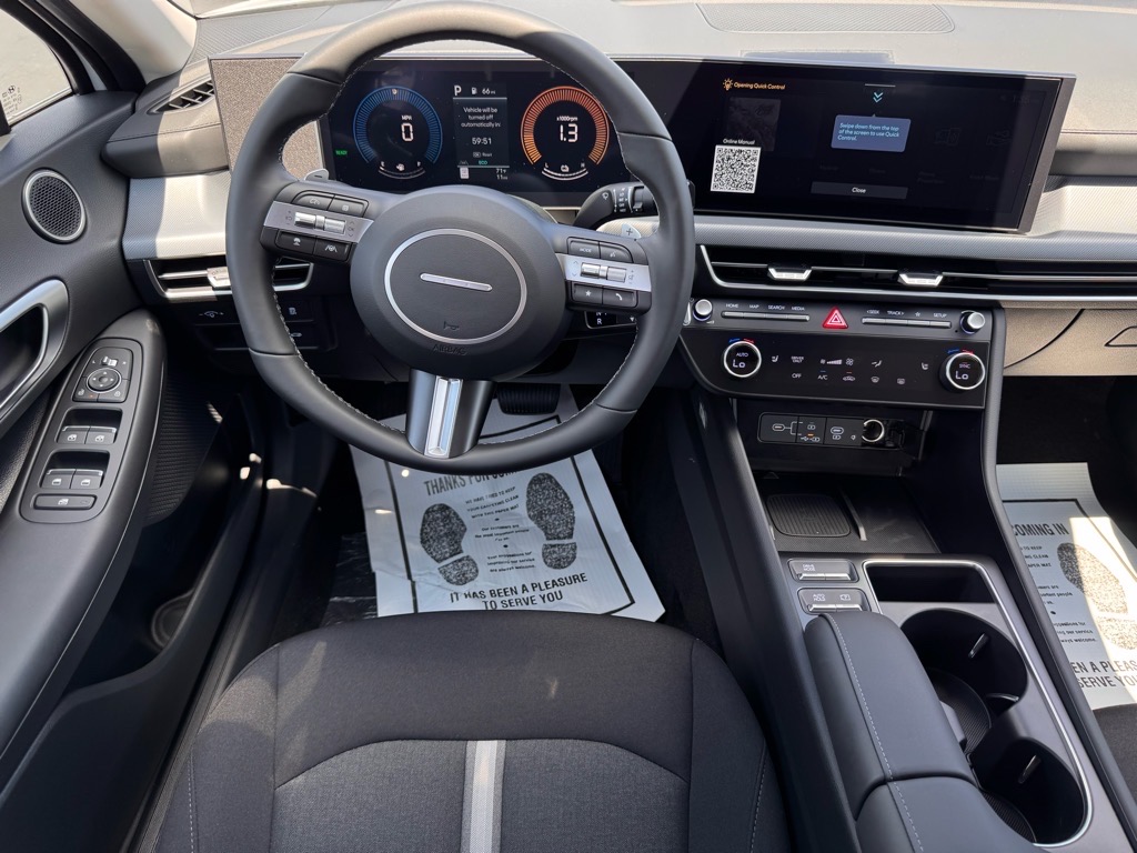 2025 Hyundai Sonata Hybrid SEL photo 3
