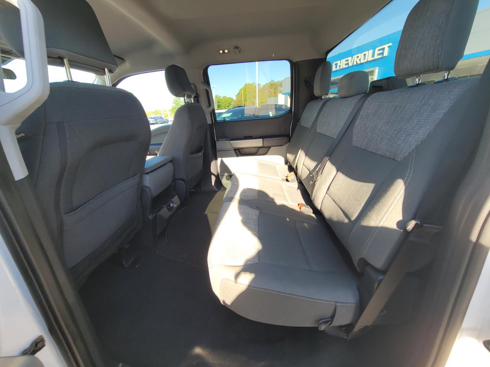 2024 Ford F-250 XLT photo 11